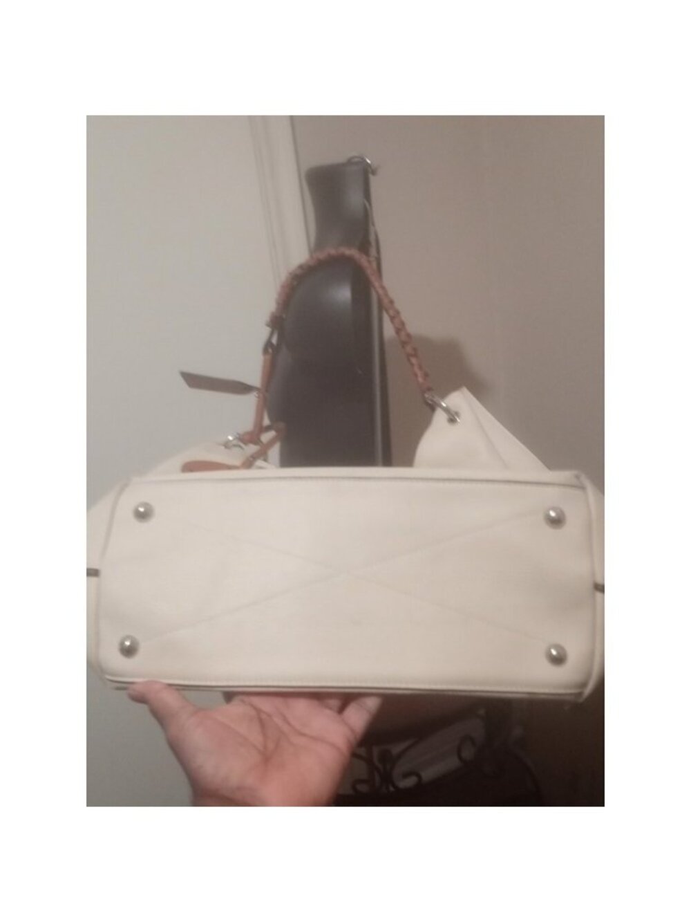 LOUIS VUITTON Paris Carmel Mahina Leather Hobo Bag White Beige - Picture 6 of 12